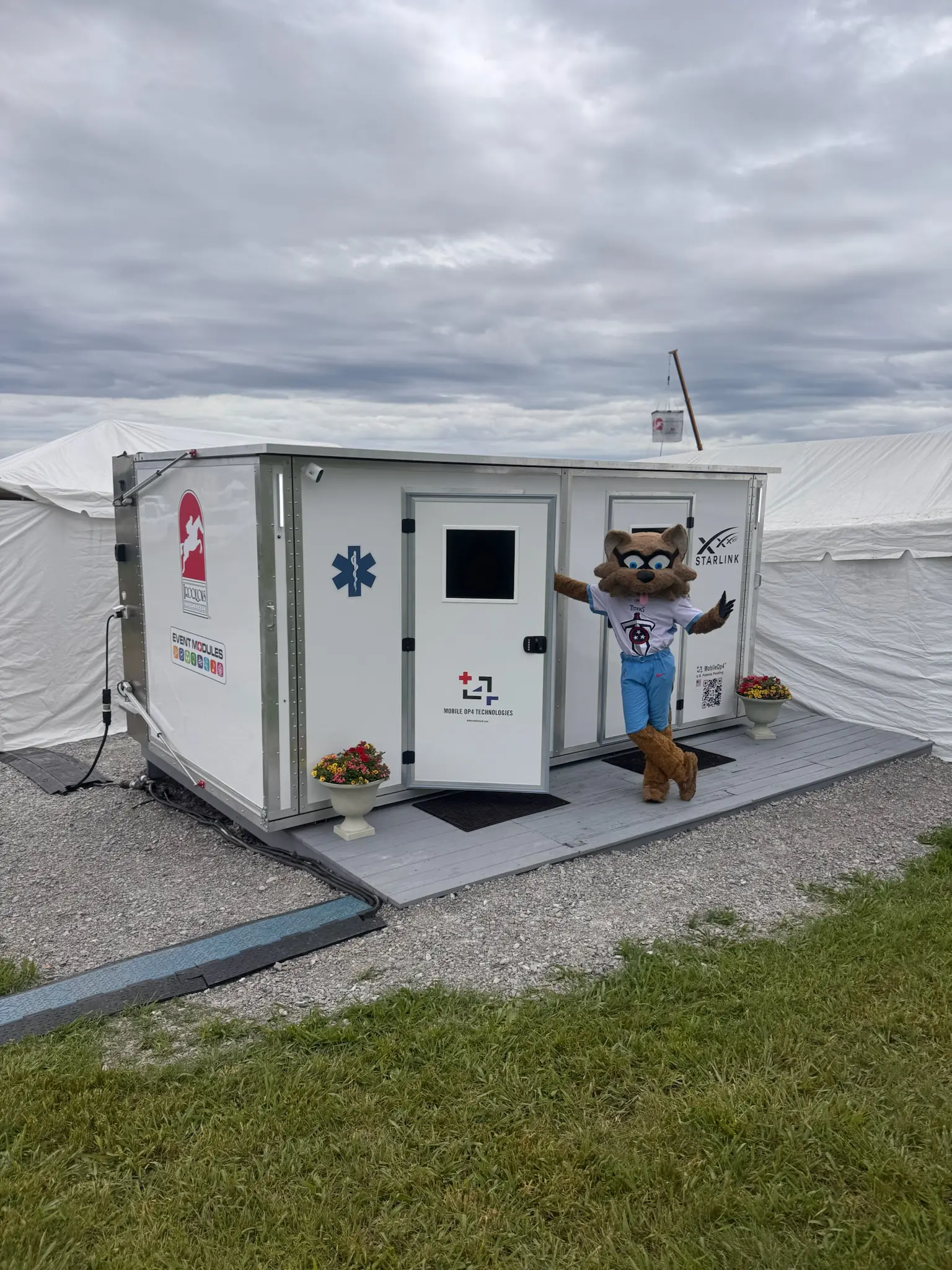 MobileOp4 medical unit at Iroquois Steeplechase event